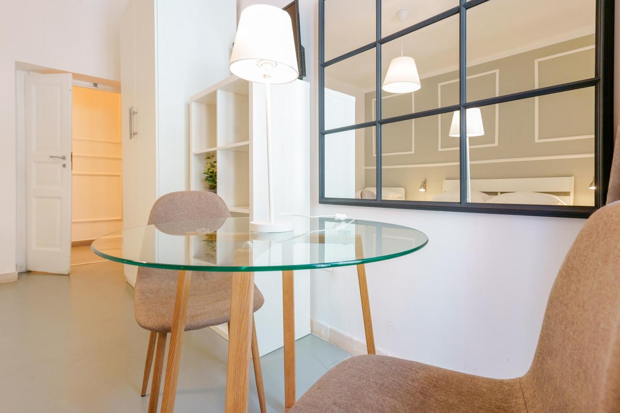 Palazzo Berardi Bed & Breakfast Taranto Exterior photo